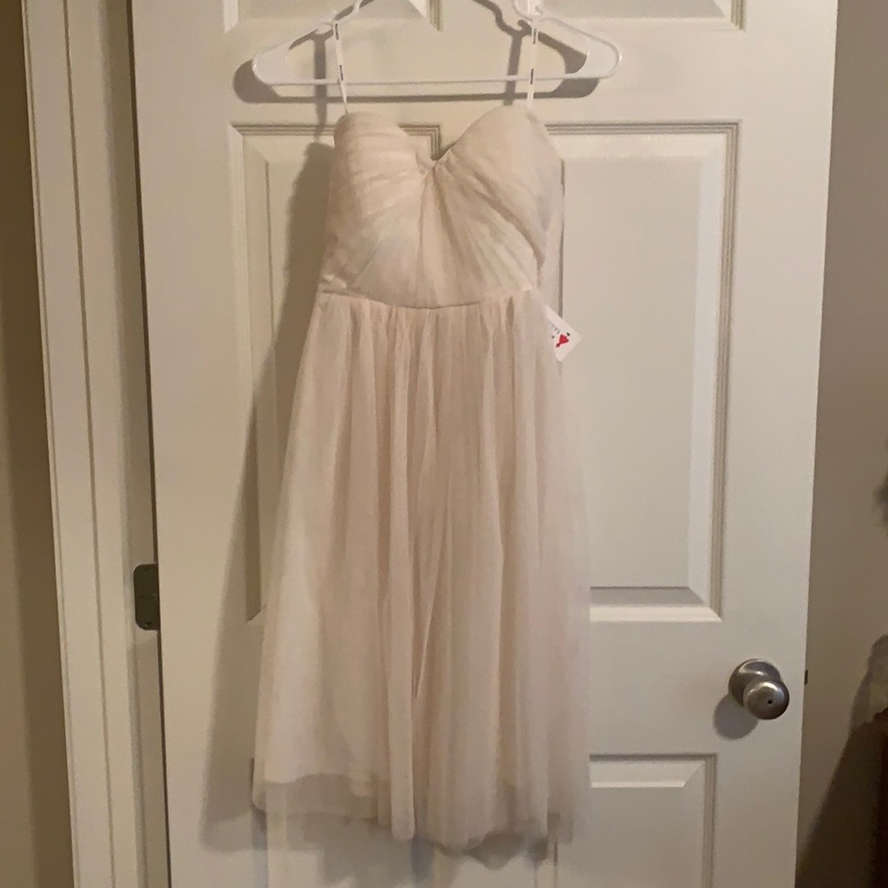 Soieblu Sweetheart Cream Dress